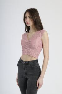 Top estivo rosa antico in pizzo, tessuto traslucido con motivi intricati