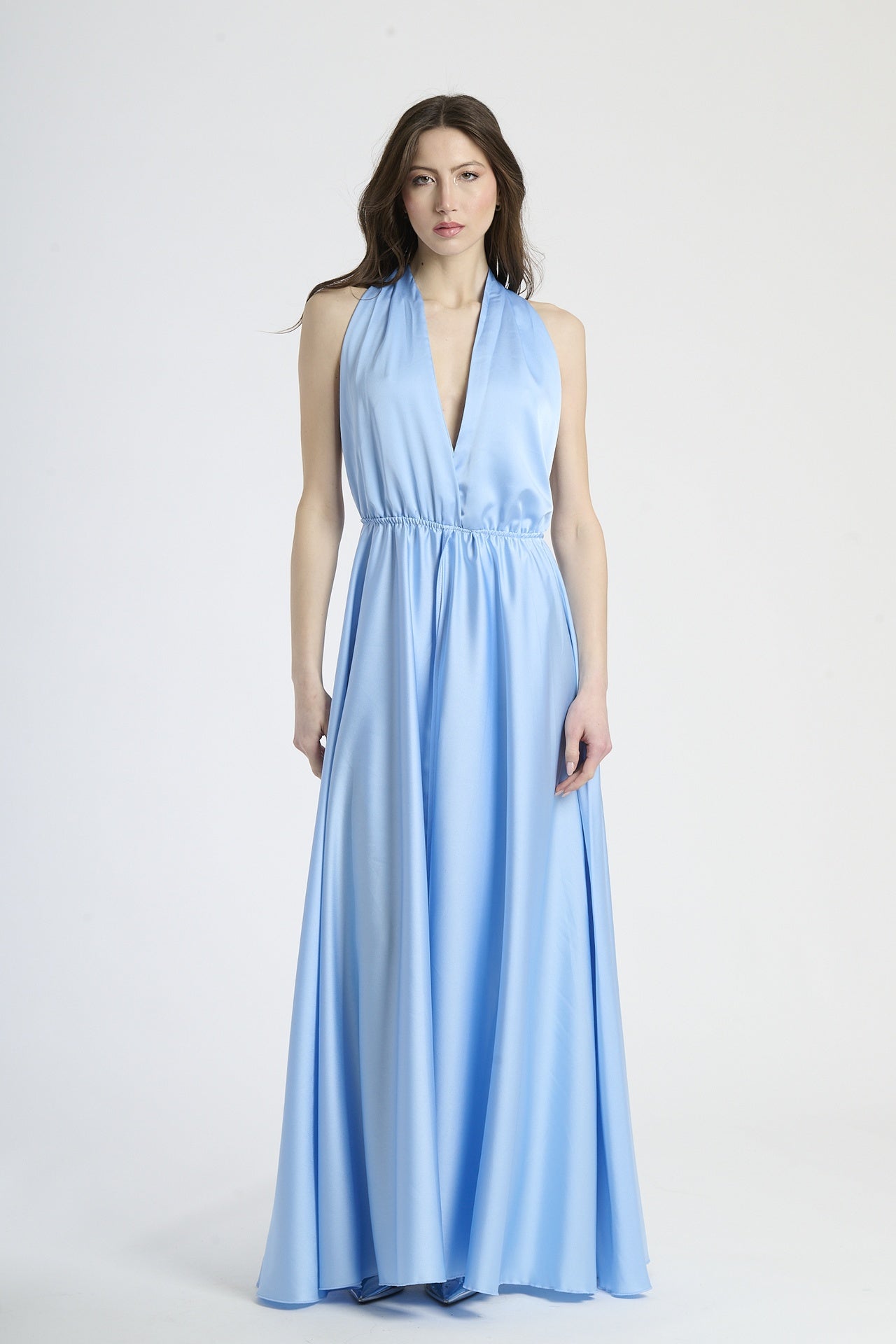  Abito maxi color azzuro, design fluido con coulisse al fianco