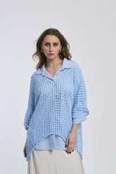 Maglione a maglia openwork azzurro con colletto e maniche a 3/4