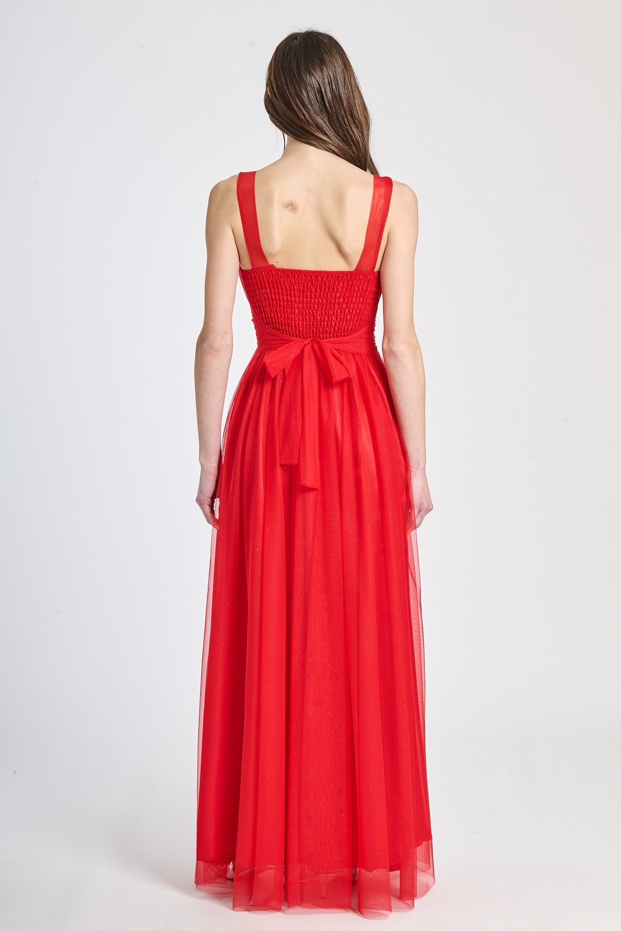 Abito lungo rosso senza maniche, perfetto per eventi formali e cerimonie