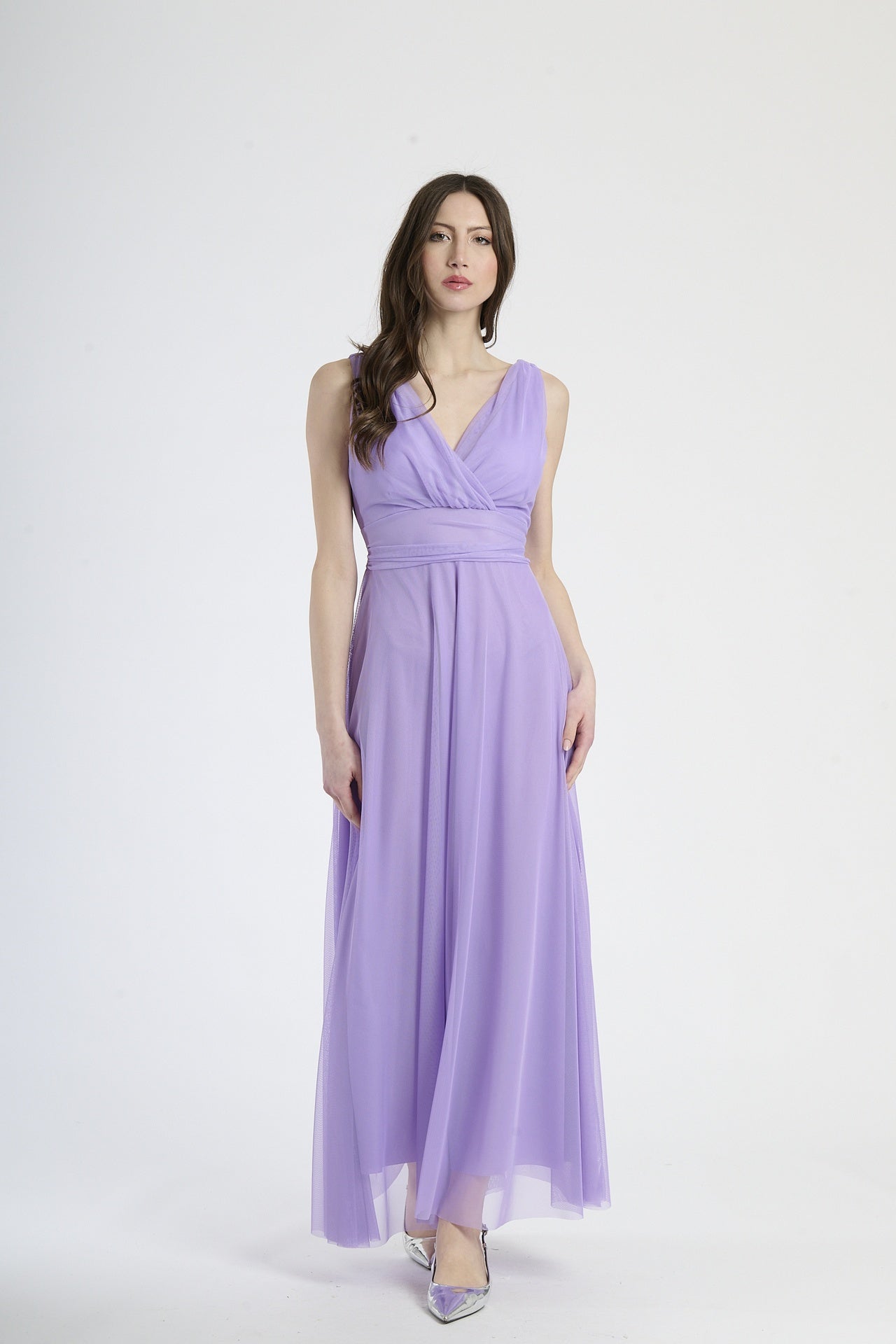 Abito lungo lilla in pizzo,dolce e affascinante