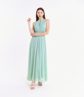 Abito salvia elegante, design halter, gonna fluida, pianta verde decorativa