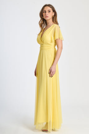 Abito giallo laccio vita, tulle trasparente, design audace, per occasioni estive