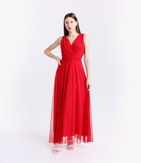 Vestito rosso da serata concollo a V e pizzo seducente