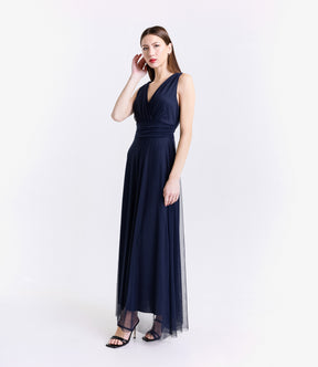 Vestito navy da serata concollo a V e pizzo raffinato