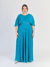 Vestito plus size Verde acqua con fascia decorativa al busto e tessuto fluido