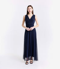 Abito lungo navy in pizzo,timeless e sofisticato