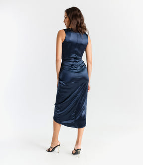 Abito formale navy in raso, perfetto per occasioni formali