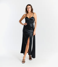 Abito da cerimonia nero in raso, perfetto per serate notturne e formali