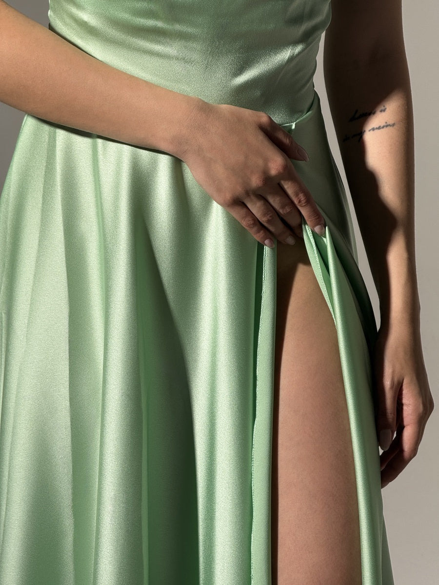 Abito elegante lungo con spaccatura laterale Maria