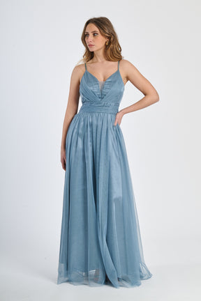 Abito da cerimonia grigio in tulle trasparente, design sobrio