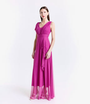 Lungo vestito ciliegio, perfetto per feste romantiche