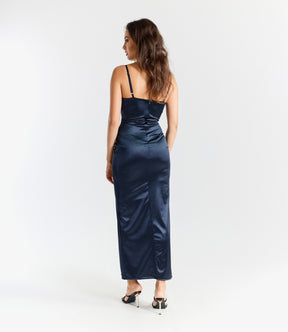 Abito formale navy in raso, perfetto per occasioni formali