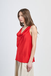 Canotta rossa in tessuto lucido