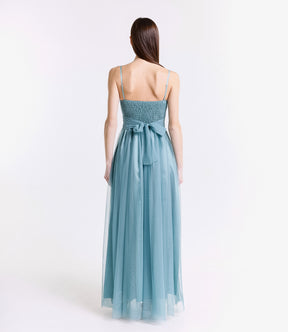 Abito da cerimonia salvia in tulle trasparente, design naturale