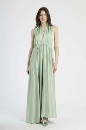 Abito maxi color salvia, design fluido con coulisse al fianco