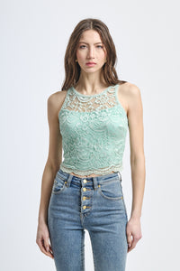 Canotta elegante in pizzo salvia, taglio cropped con dettagli floreali