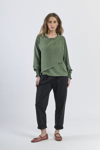 Maglia militare a maniche lunghe,robusta e dal colore intenso