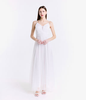 Abito lungo bianco in tulle puro, spalline sottili e scollo a V