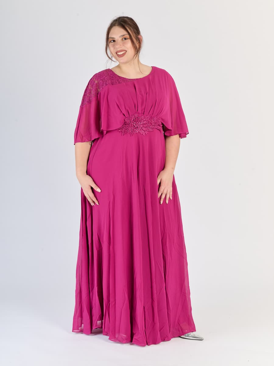Abito formale plus size Magneta con applicazioni floreali al busto