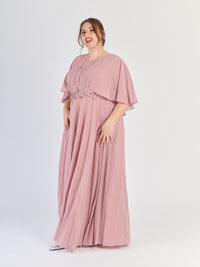 Abito formale plus size Rosa Antico con drappeggi sul busto e finitura brillante