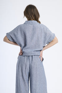 Set camicia e pantaloni jeans, tessuto leggero con dettaglio di nodo e stampa grafica