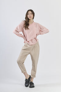 Maglia rosa a maniche lunghe,romantica e dal colore tenero