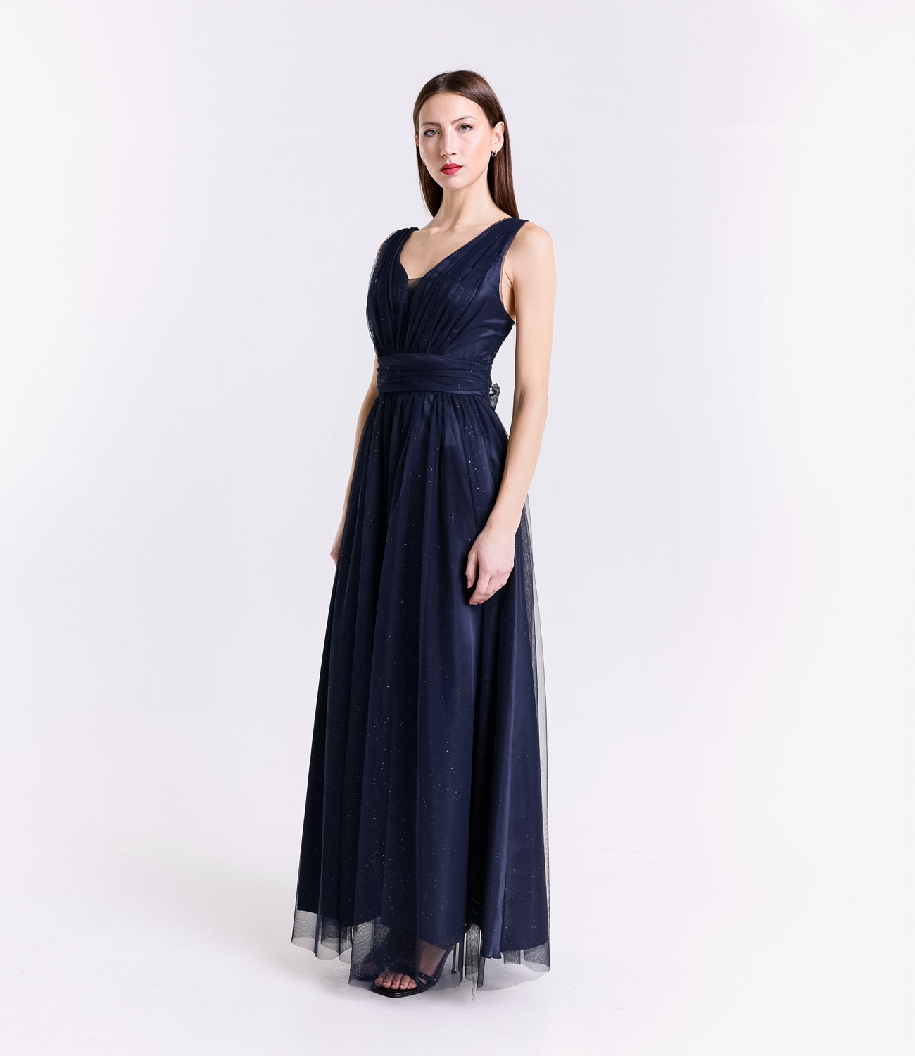 Abito lungo navy senza maniche, perfetto per il bridal party e cerimonie