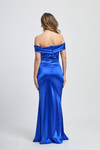 Abito da cerimonia bluette in raso, perfetto per serate formali e notturne