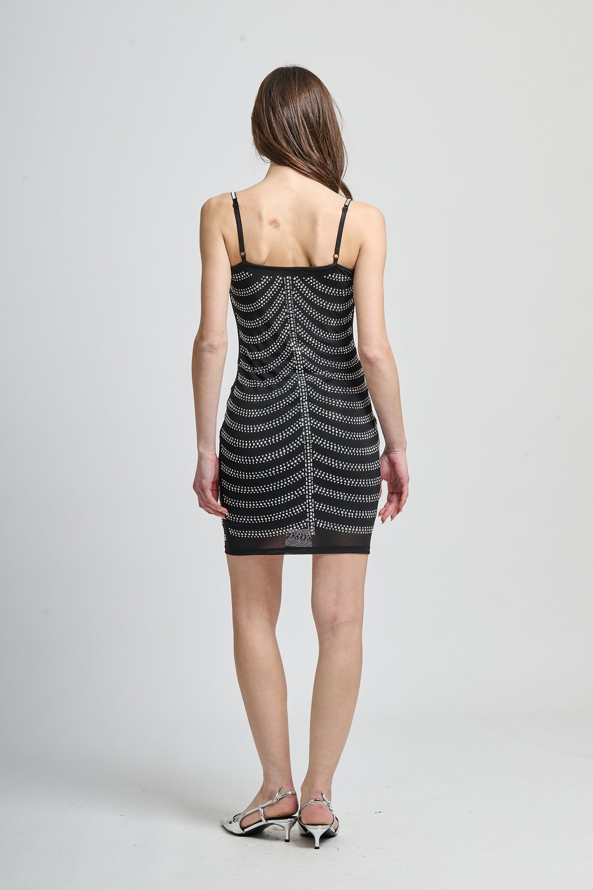 Vestito corto con strass, taglio aderente, spalline sottili, per serate notturne