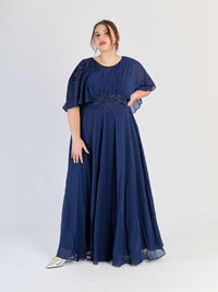 Abito formale plus size Blu scuro con drappeggi sul busto e finitura brillante