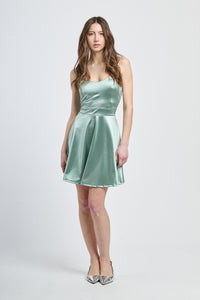 Abito salvia in raso, spalline sottili, calore verde - grigio