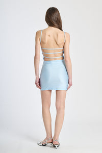 Abito azzurro bodycon condesign semplice e raffinato