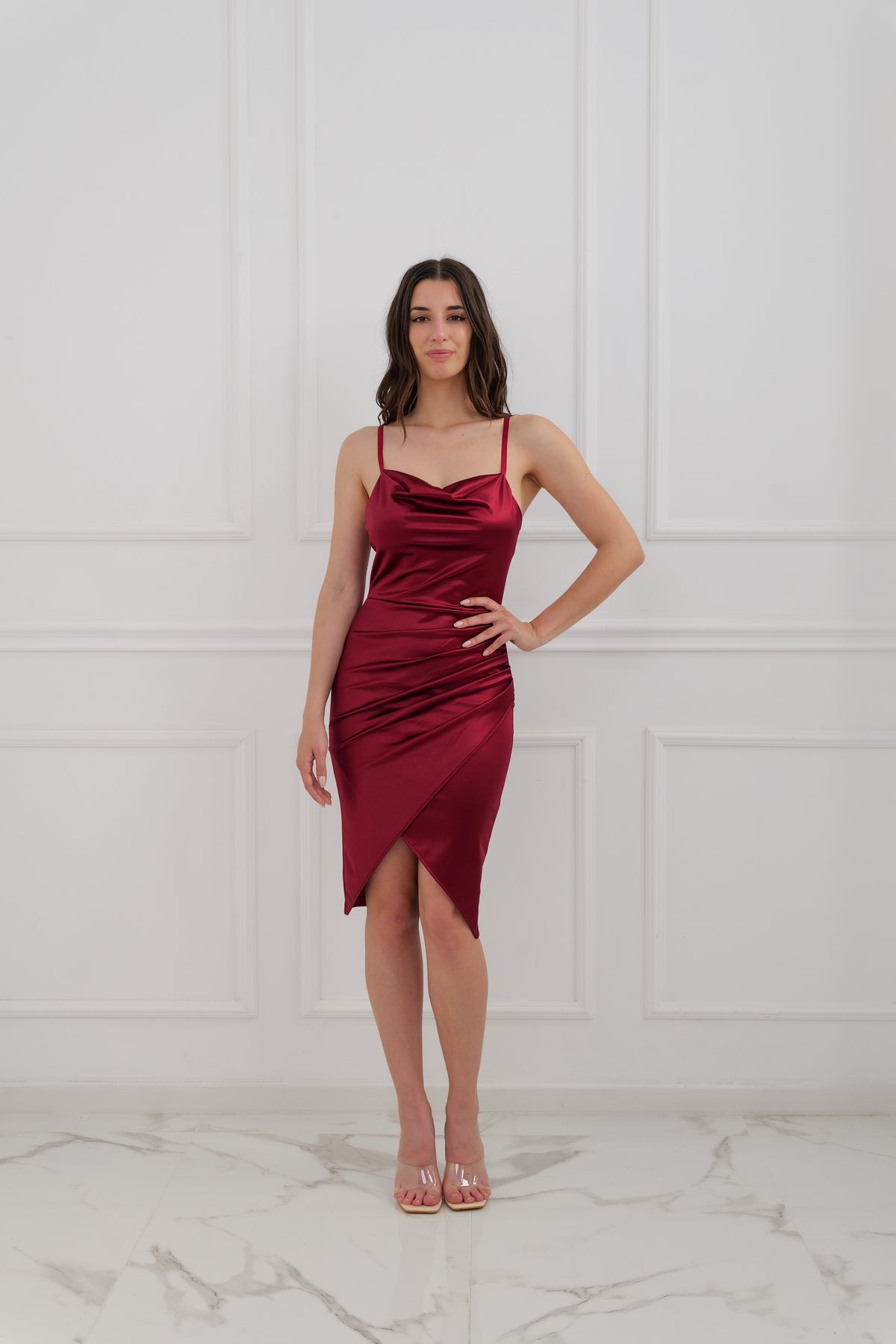 Vestito corto in raso drappeggiato Lea